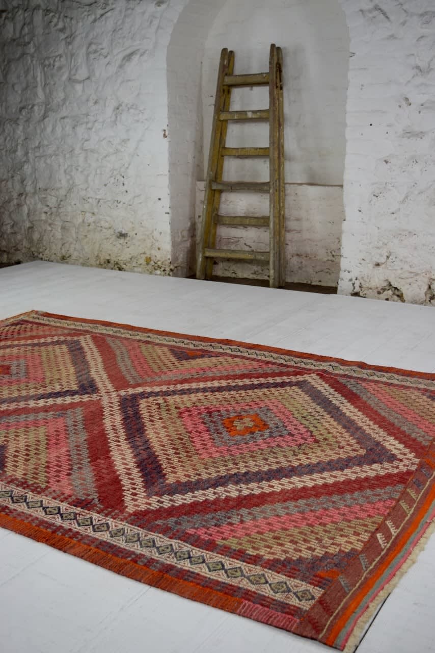 Anatolian Manisa kilim