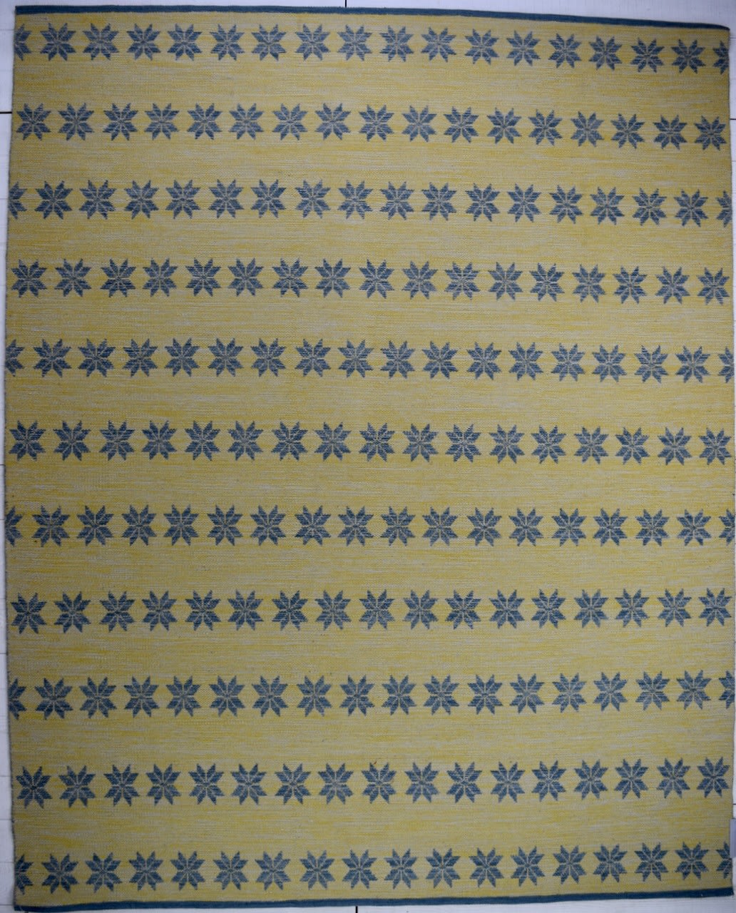 Star double-sided flatwoven rug, India