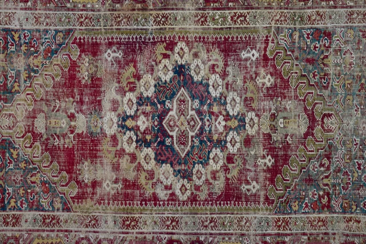 Ghiordes rug, Anatolia