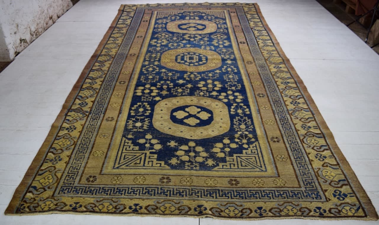 Khotan carpet, Chinese Turkestan
