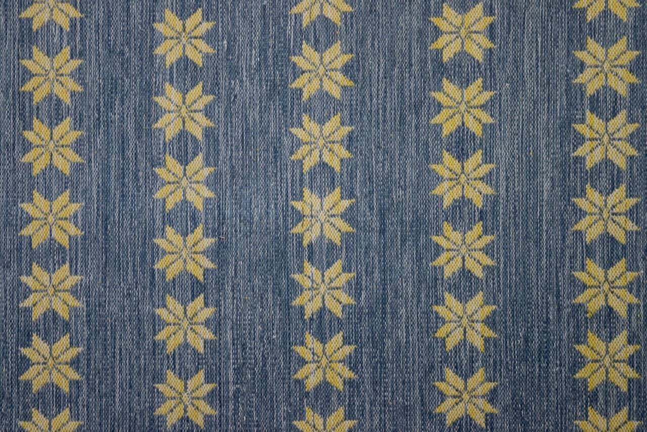 Star double-sided flatwoven rug, India