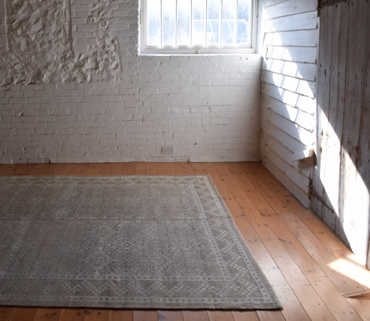 Wool and 'bamboo silk' geometric rug, India
