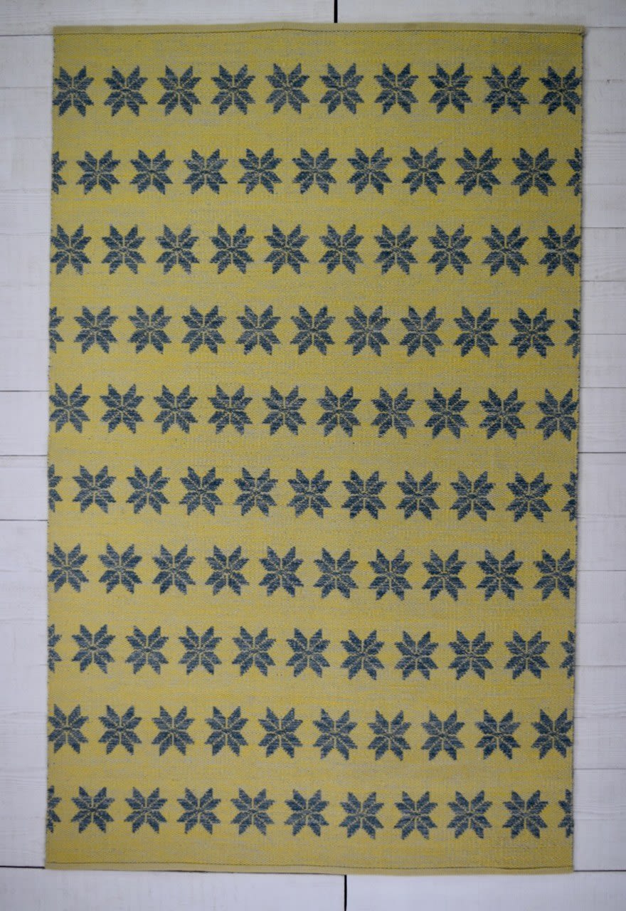 Star double-sided flatwoven rug, India