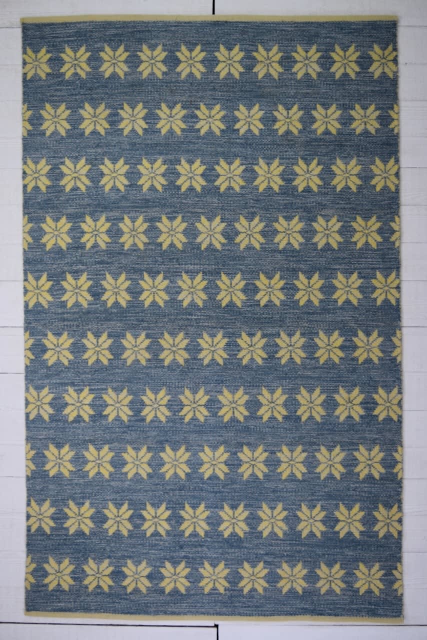 Star double-sided flatwoven rug, India