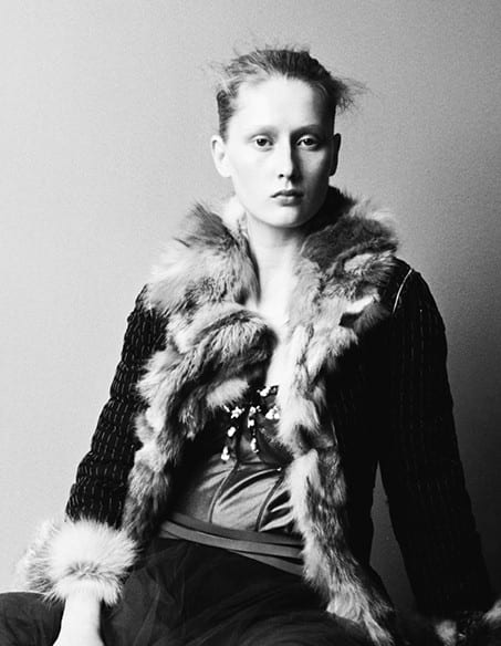 Julian Marshall, Vogue España (iv), 2001