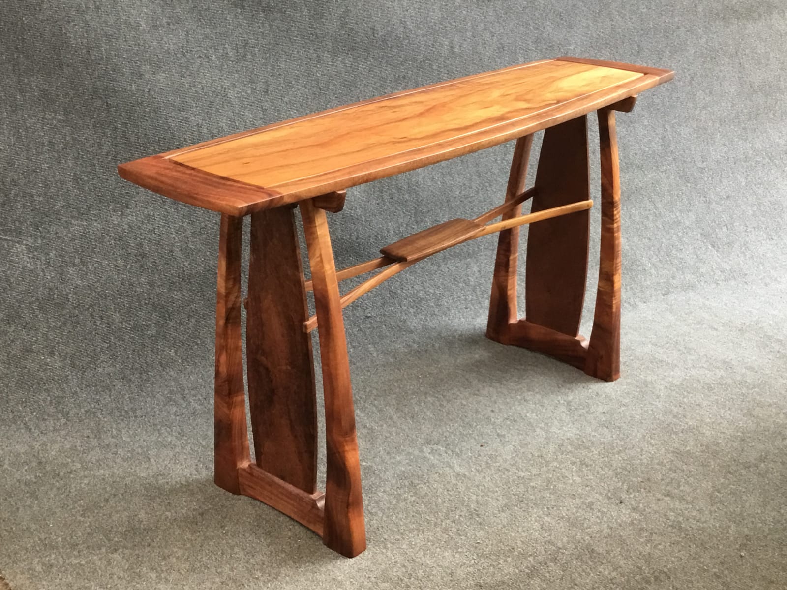 Tai Lake, Nouveau Side Table, 2019