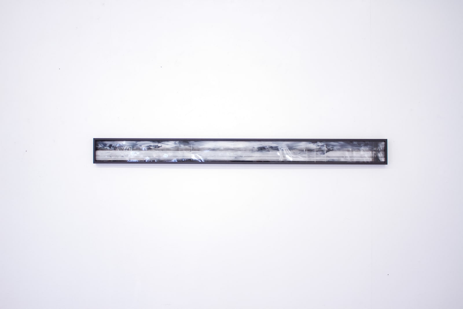 Sebastian Haas, „Tee ist kalt, vergiss das Gleichgewicht“ –series, 2025