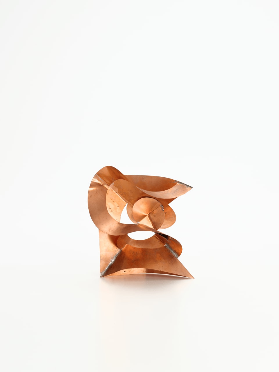 Natsuko Sakamoto, From Tiles to Signals, 2022