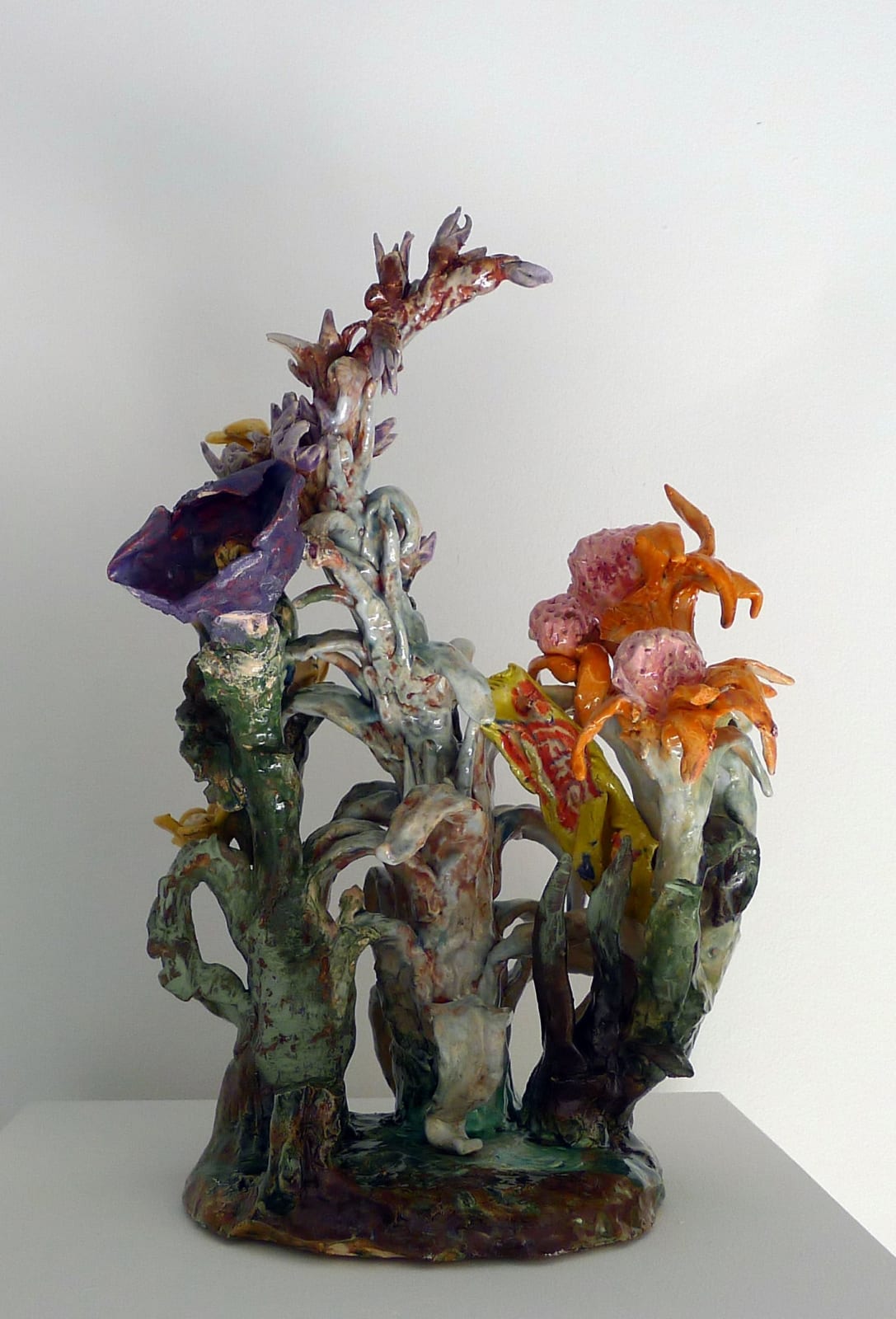 Mette Vangsgaard, Flowers and something that is lost, 2023