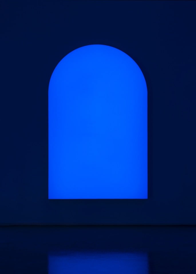 Pamela Rosenkranz, Alien Blue Window (Aelium, Via San Tomaso 53), 2017