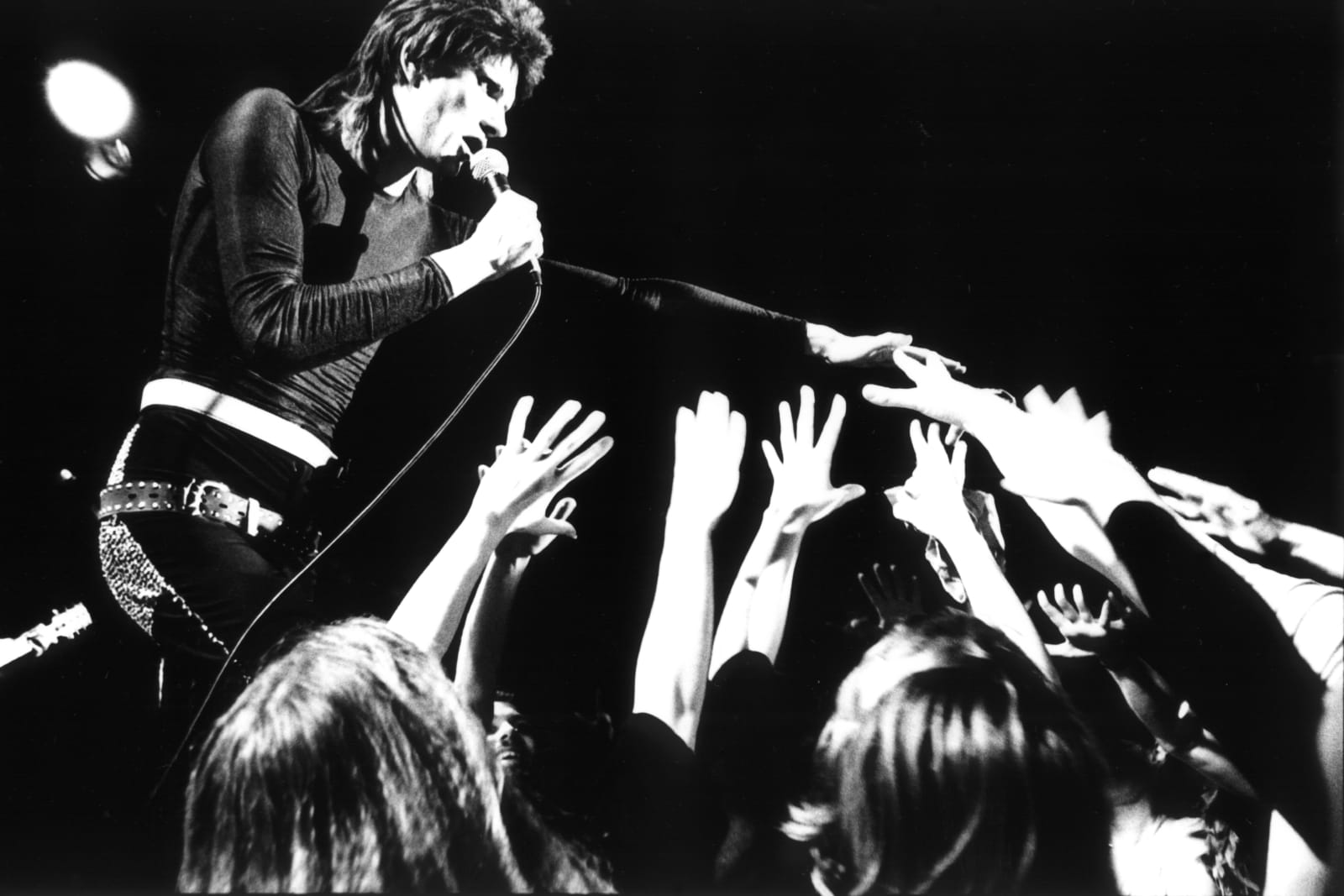 Iain Forsyth & Jane Pollard, A Rock ‘N’ Roll Suicide, 1998