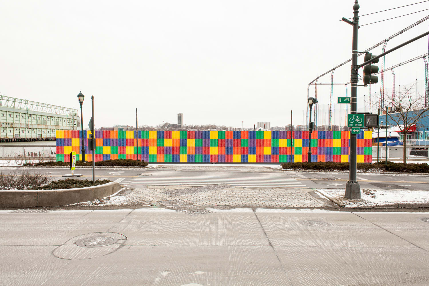 Tony Tasset, Artist Monument, 2014