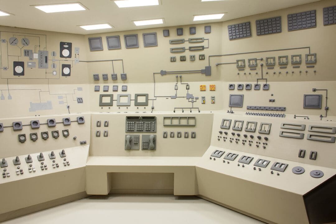 Roxy Paine, Maquette for Control Room Diorama, 2013