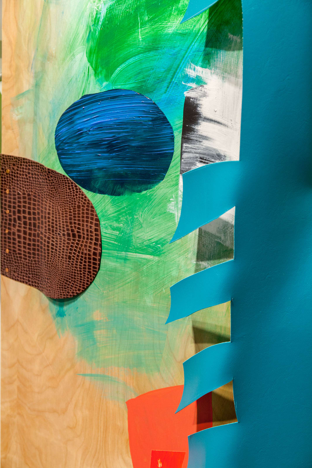 Jessica Stockholder, Over the Moon, 2014