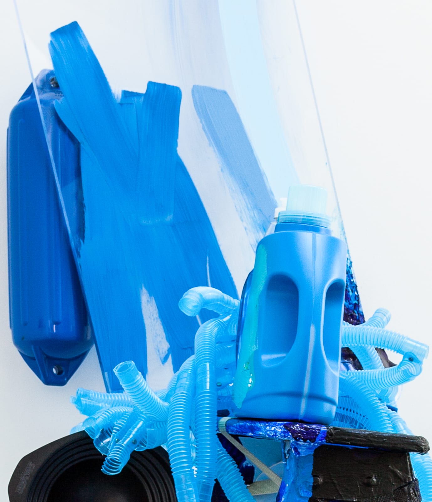 Jessica Stockholder, Expression Blue, 2013
