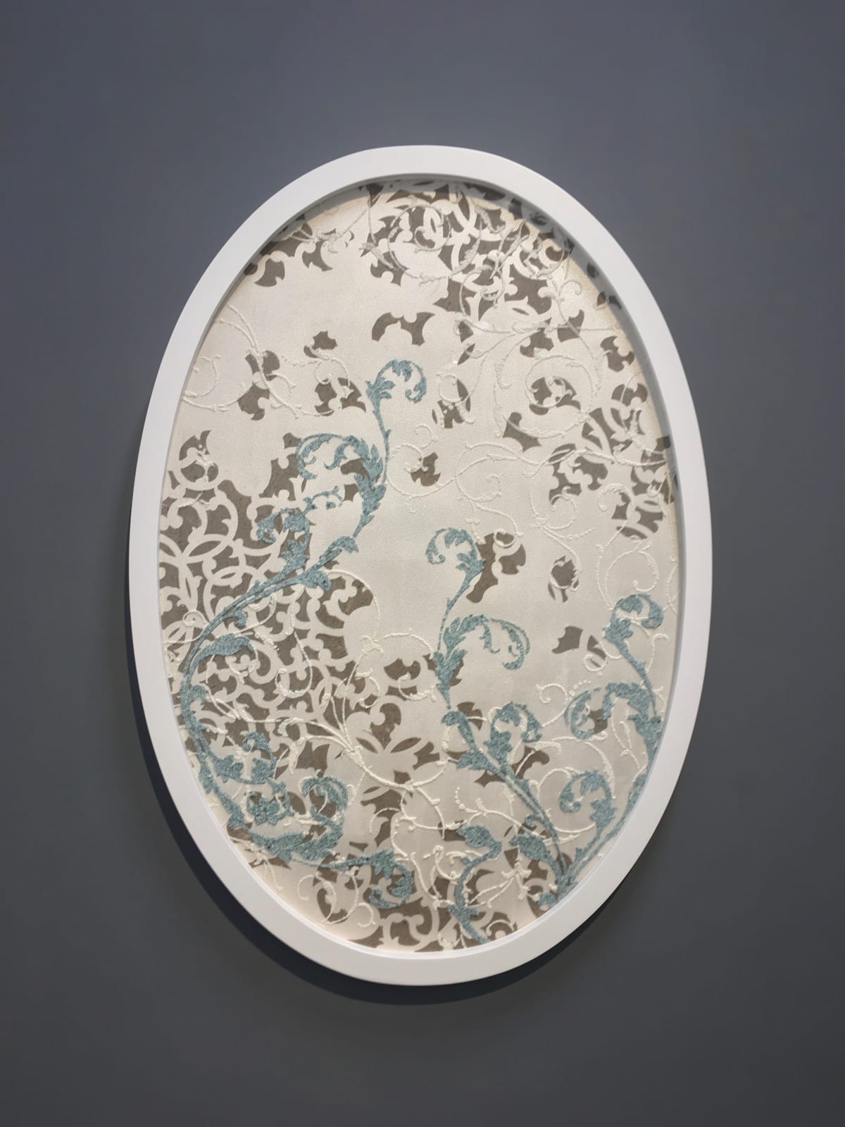 Eleanor White, Untitled (small oval), 2018