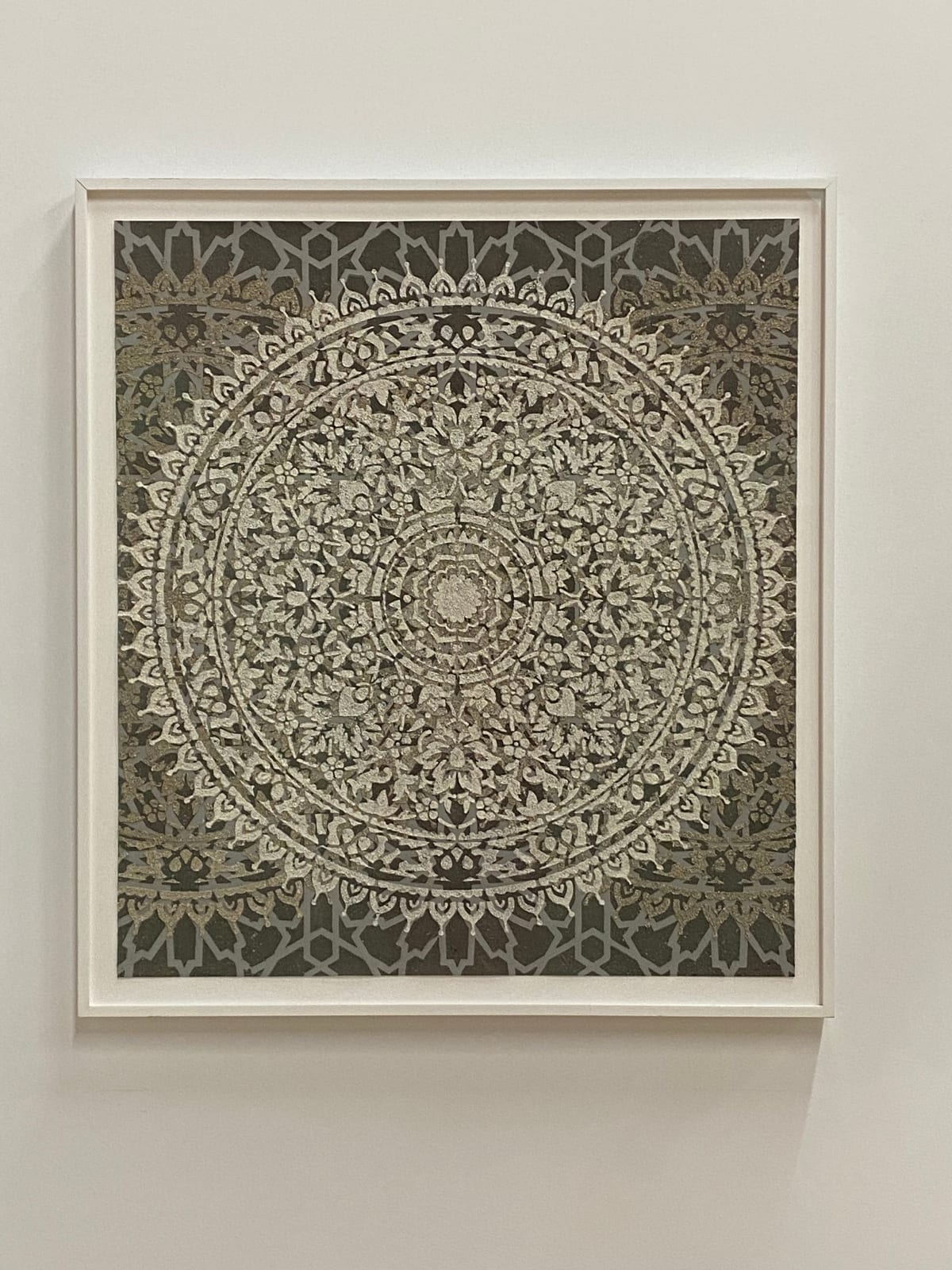 Eleanor White, Eggshell / Ash Mandala, 2018
