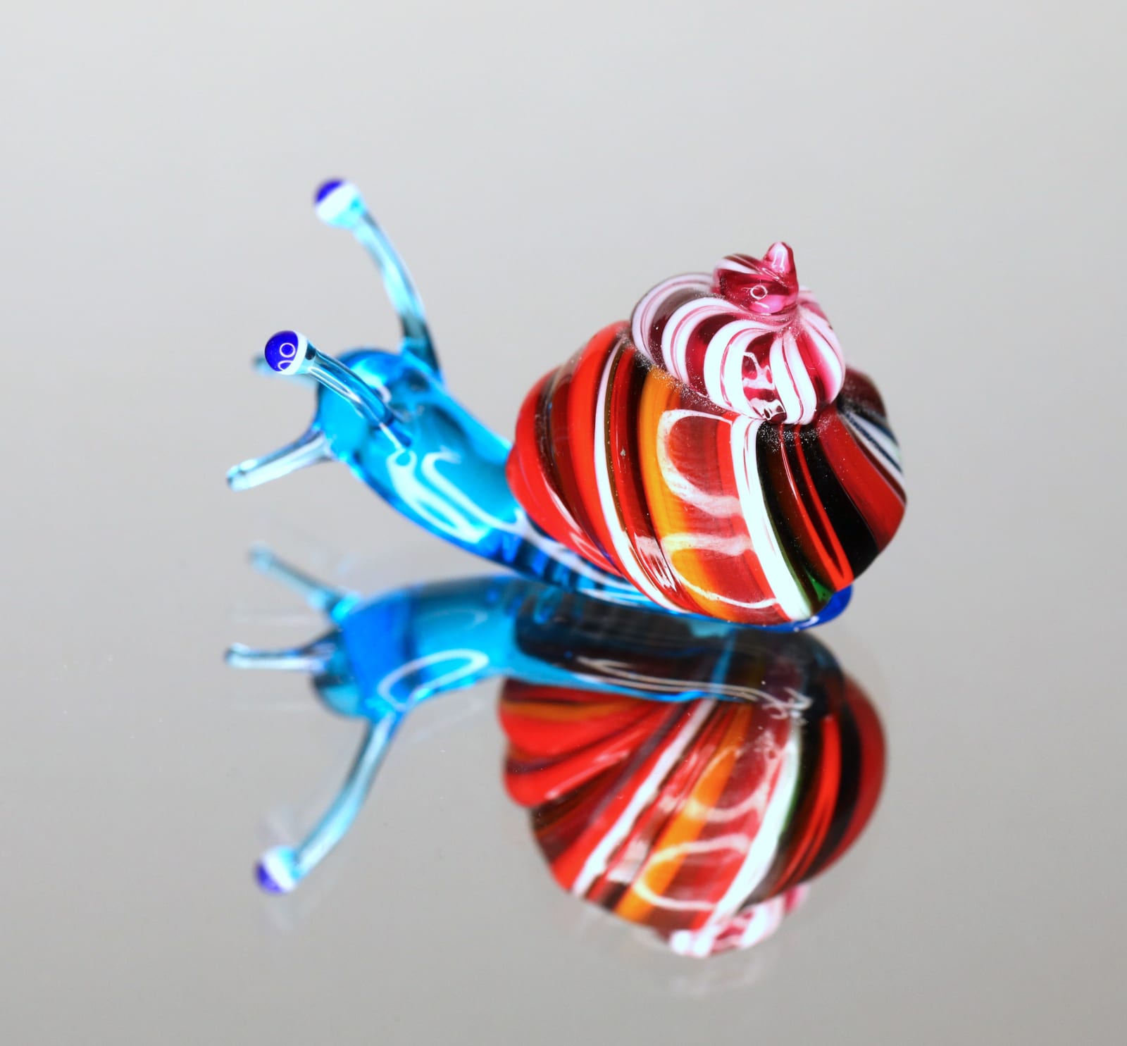 Elijah Schwartz, Pink Aqua Snail, 2020