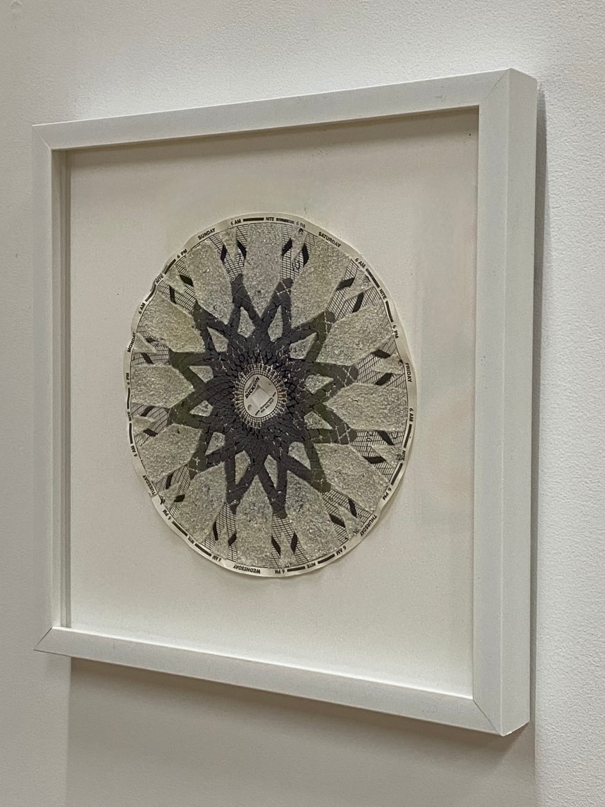 Eleanor White, Graph Mandala 002, 2018