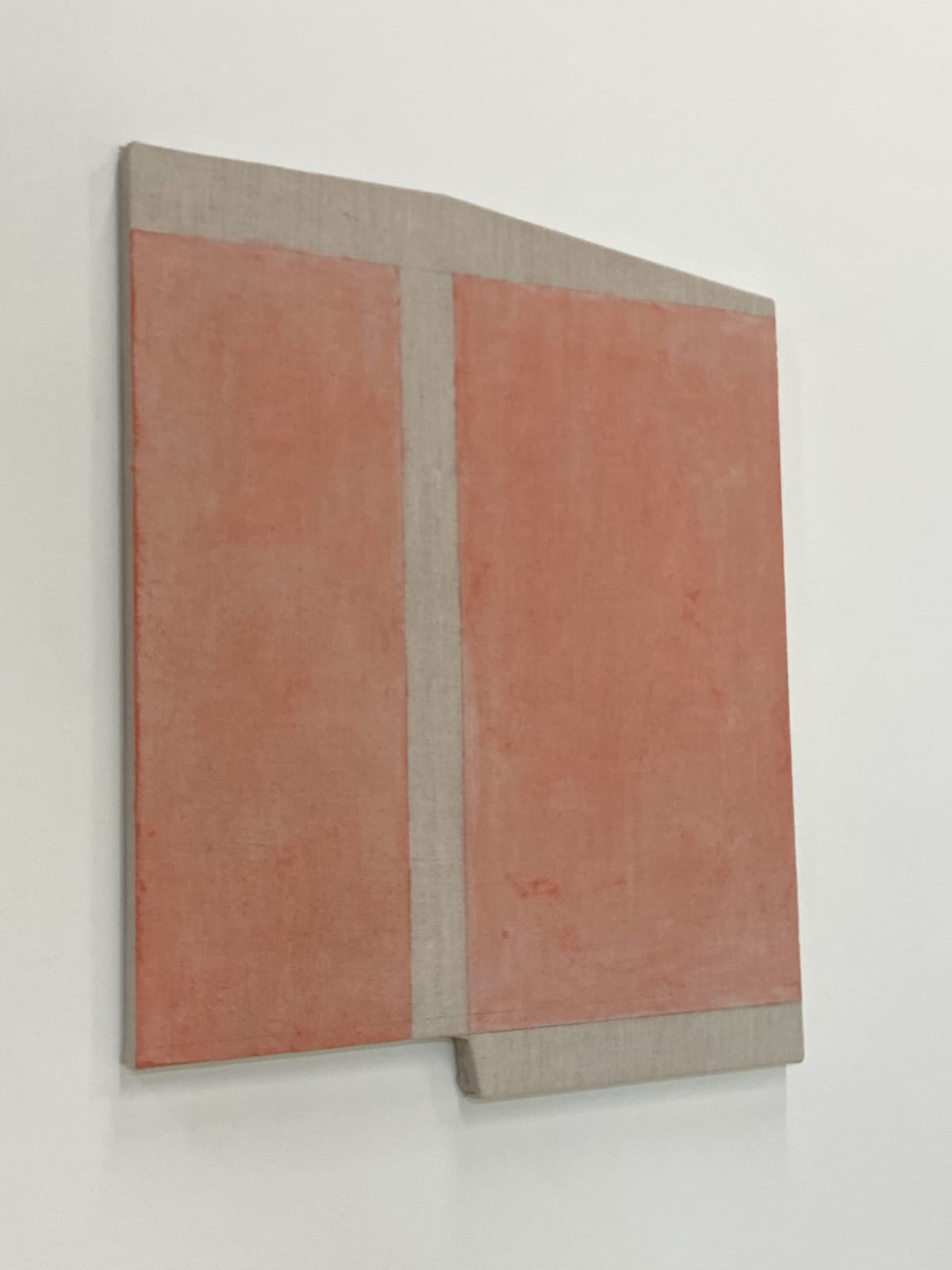 Elizabeth Gourlay (estate), Cinnabar, 2021