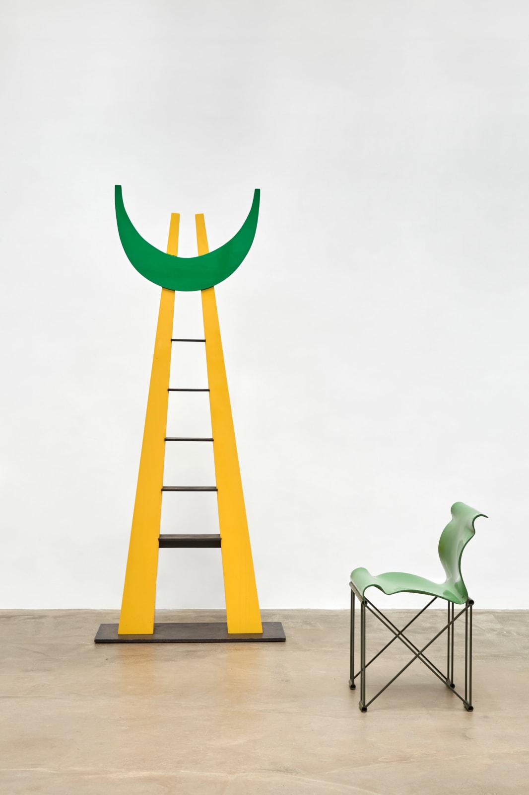 Studio Totem (Frédérick du Chayla & Jacques Bonnot), Bibliothèque , ca. 1985