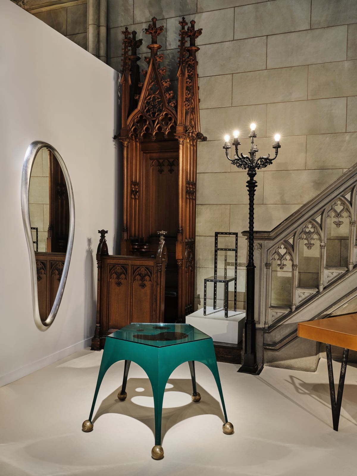 Robert Wilson, Chaise Hamletmachine, Ca. 1986