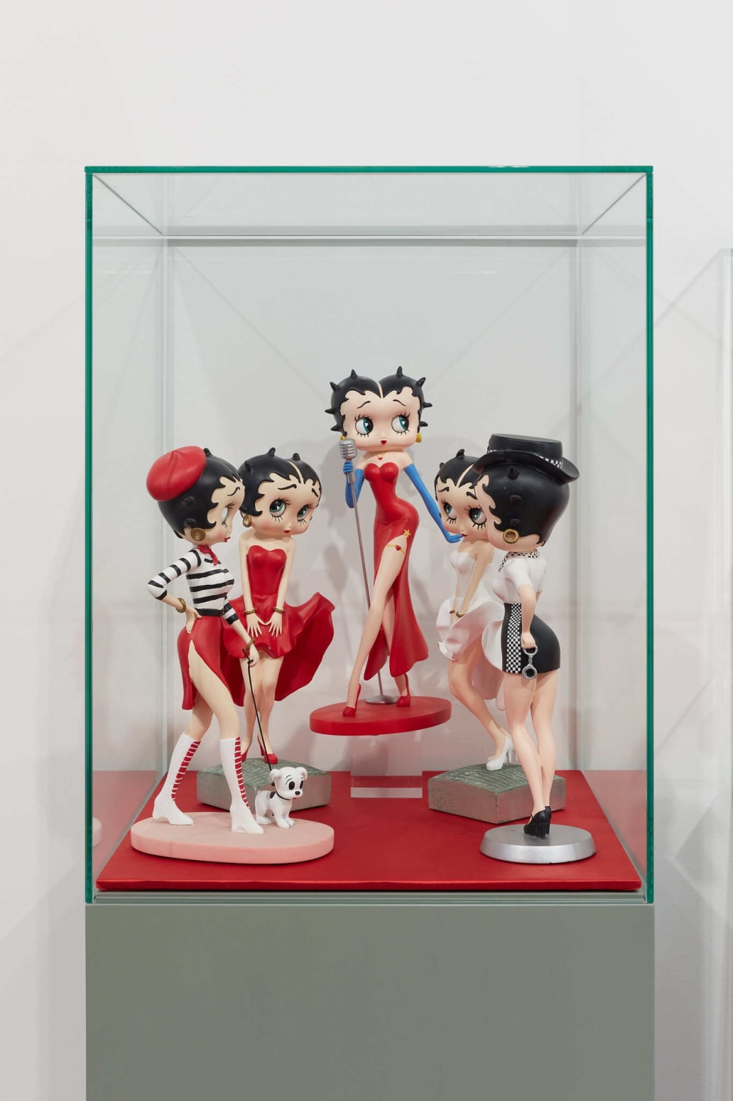Guillaume Bijl, Sorry, 2021