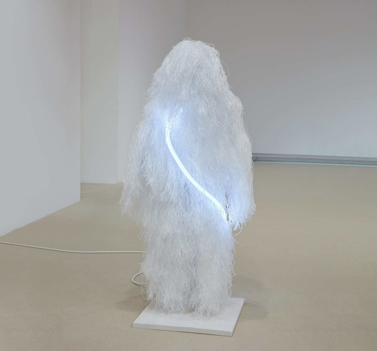 Nasan Tur, Invisible Child Snow, 2022