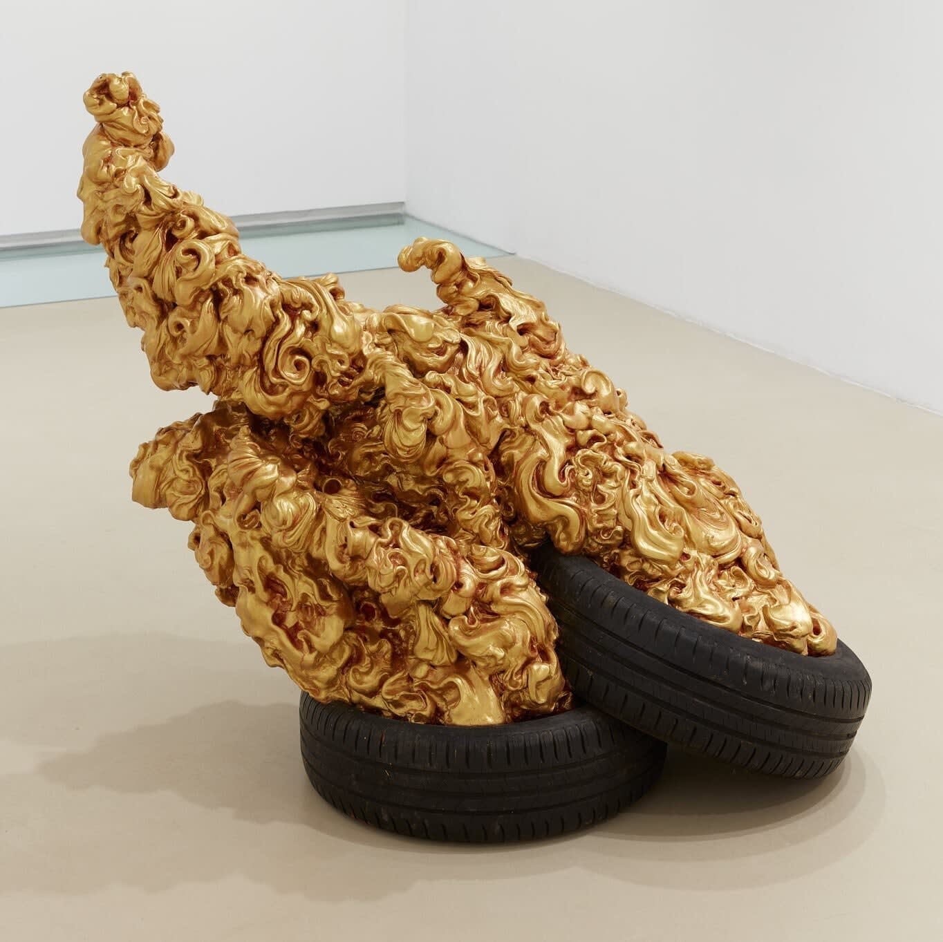 Koen Theys, Burning Tires, 2021