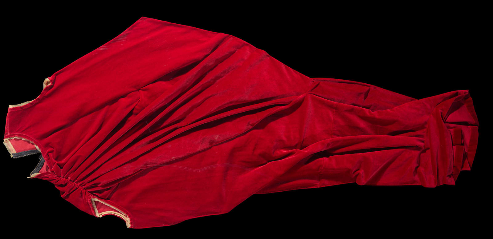 Joanne Hynes, 'A parade of ghosts accompanied me on my search', 2011-2023