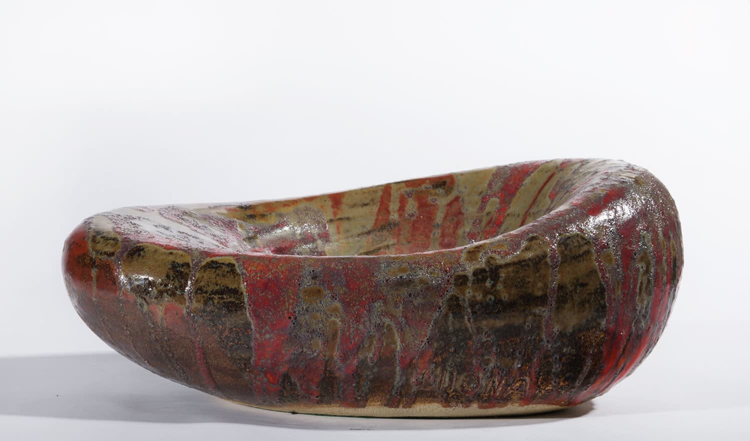 Illona Morrice, Red Bird Bath, 2022