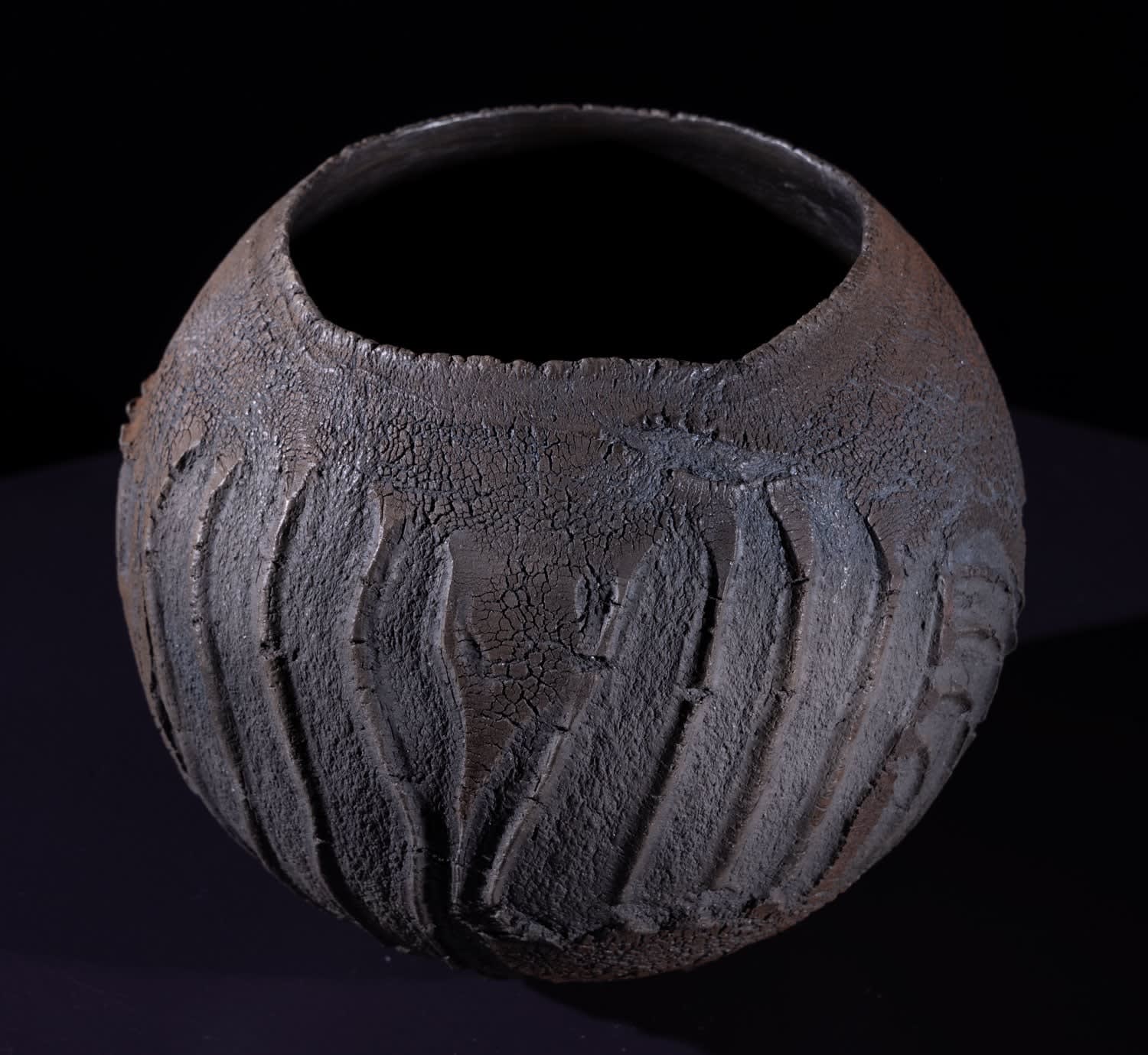 Patricia Shone, Hill Bowl - Caligarry clay slip, 2023