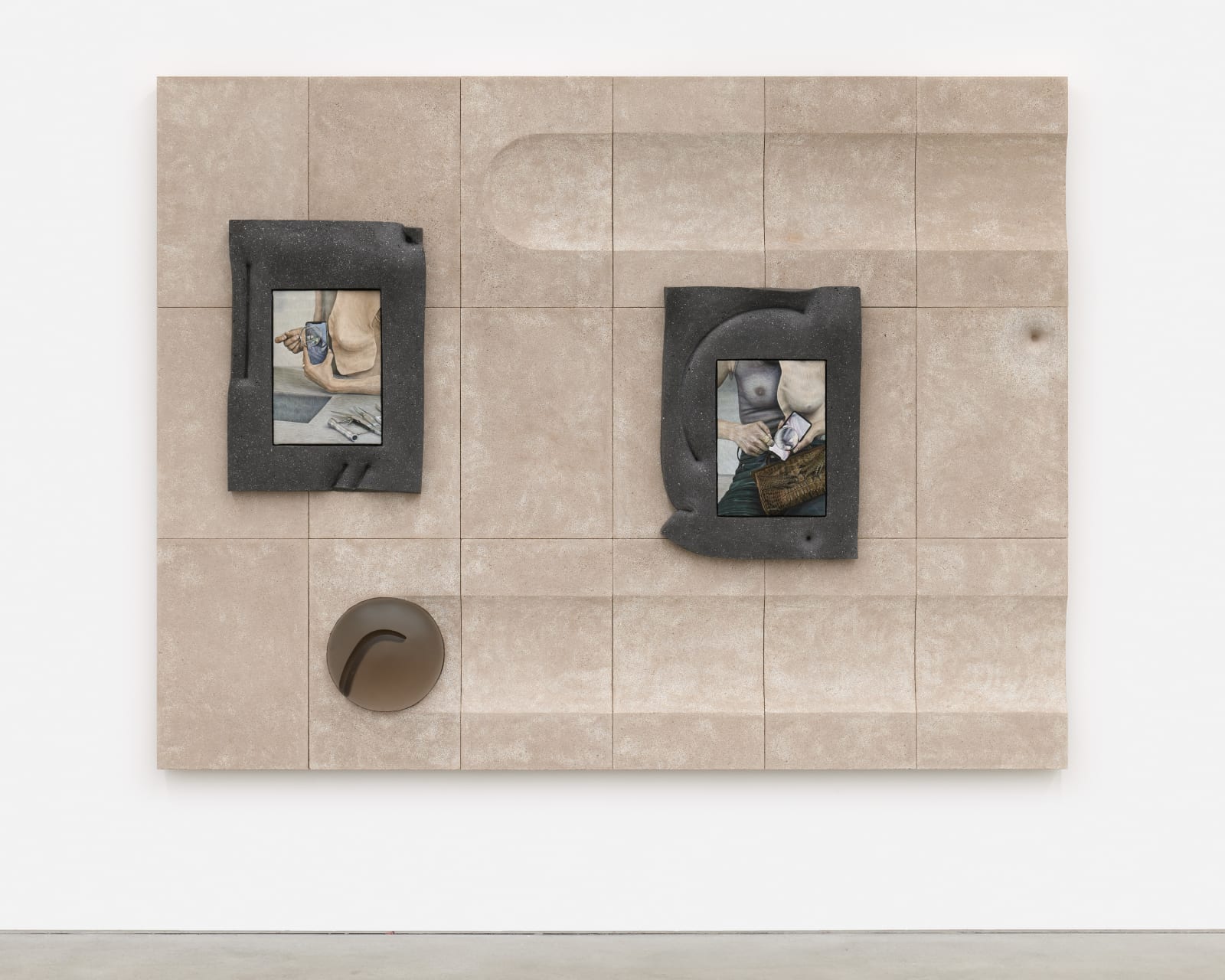 Klára Hosnedlová, Untitled (from the series Nest), 2020