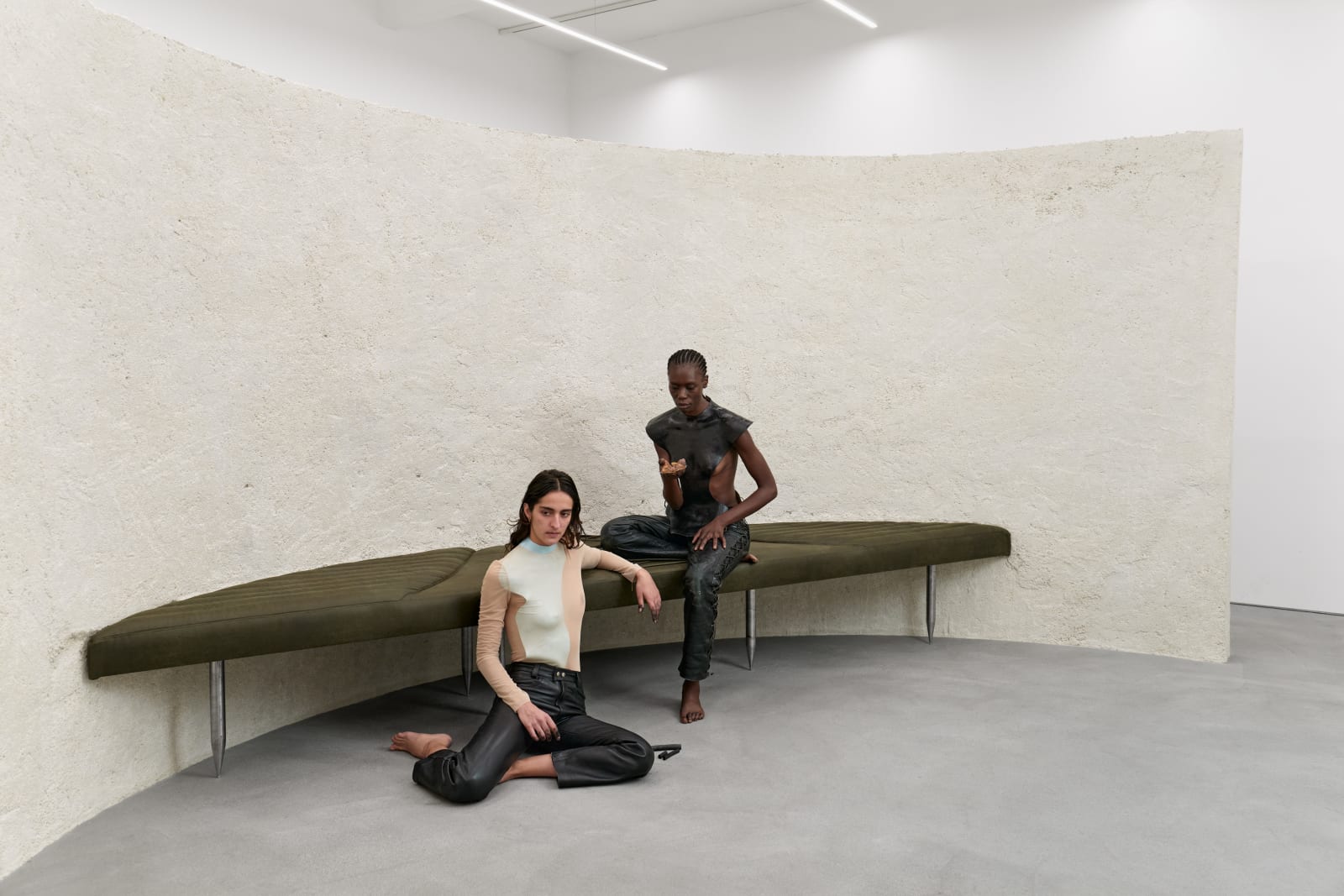 Klára Hosnedlová, Untitled (from the series Nest), 2020