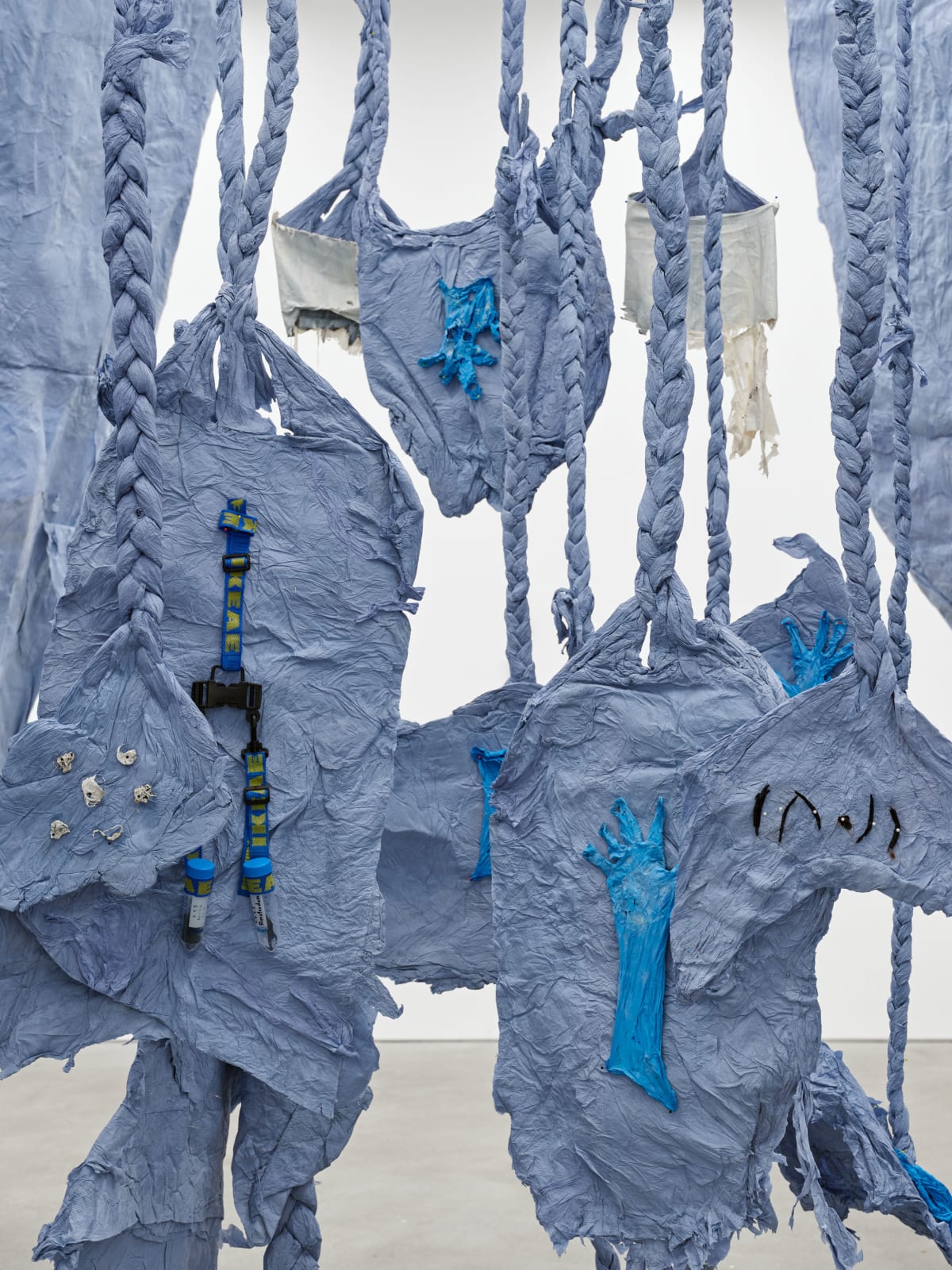 aLifveForms, Transformella malor ikeae shrine (die Schützlinginnen, die Schützende), 2021