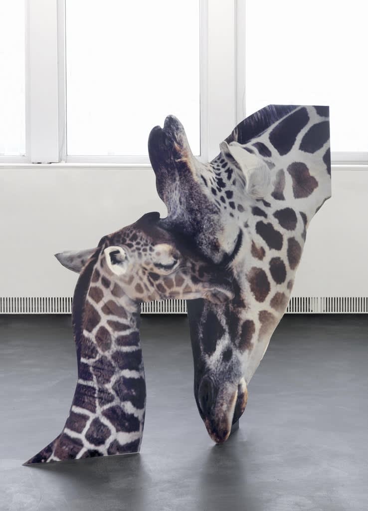 Katja Novitskova, Approximation II, 2012