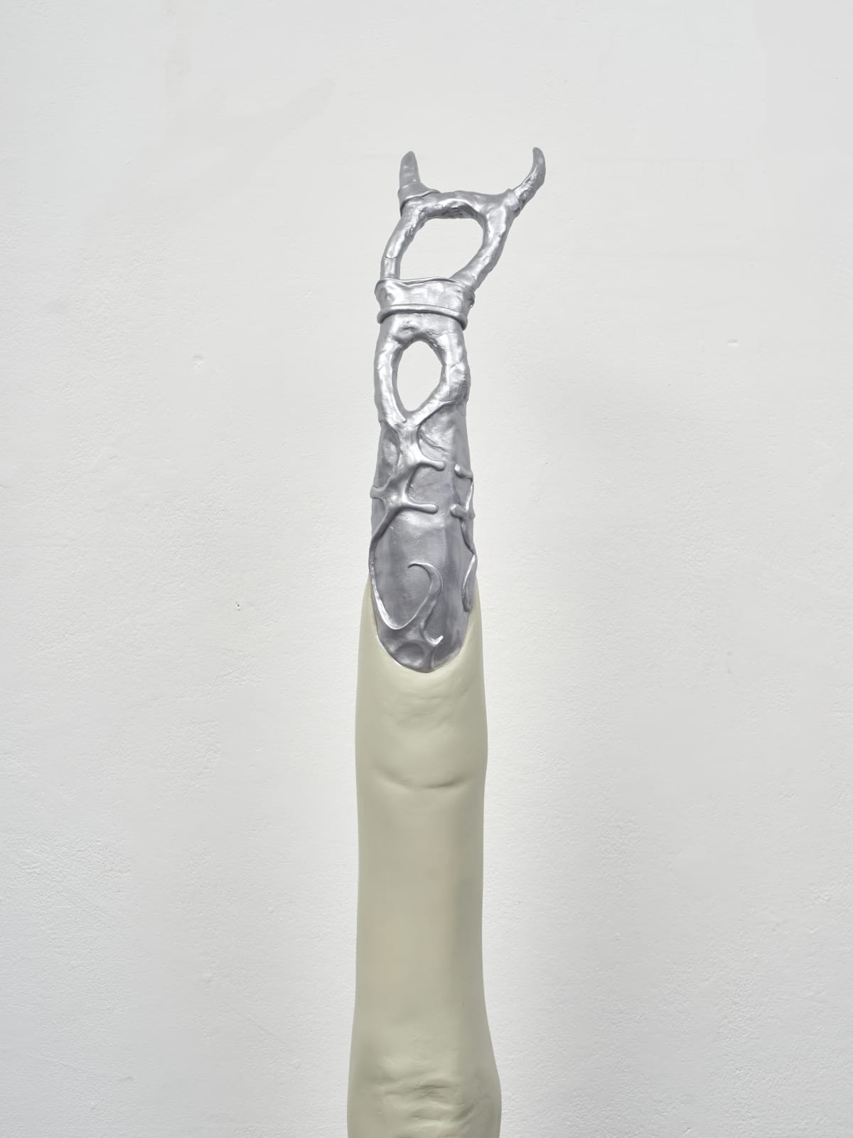 Anna Uddenberg, Silver Edge I (in collaboration with Juan Alvear), 2020