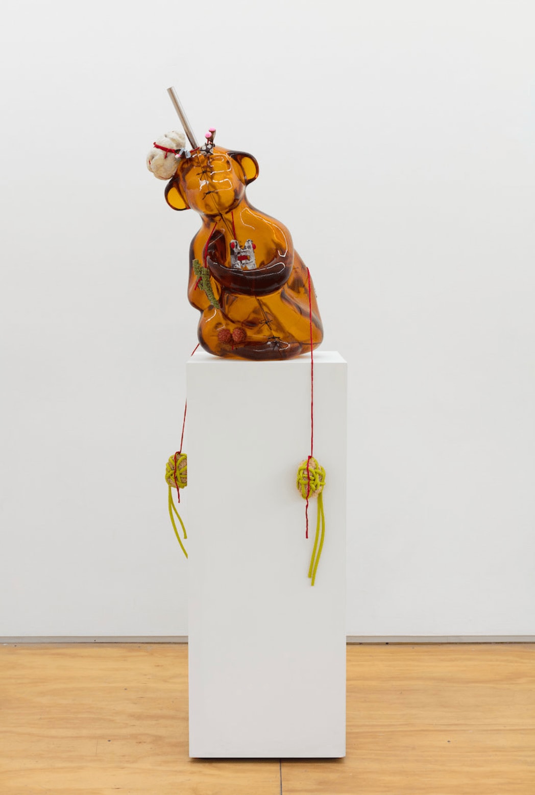 Amy Lien & Enzo Camacho, Měi Hóuwáng (Handsome Monkey-King), Neuro-Endocrine (Christopher Marte), 2018