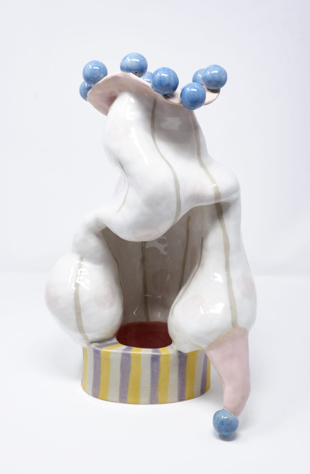 Holly Stevenson, Dance for me, please, 2021