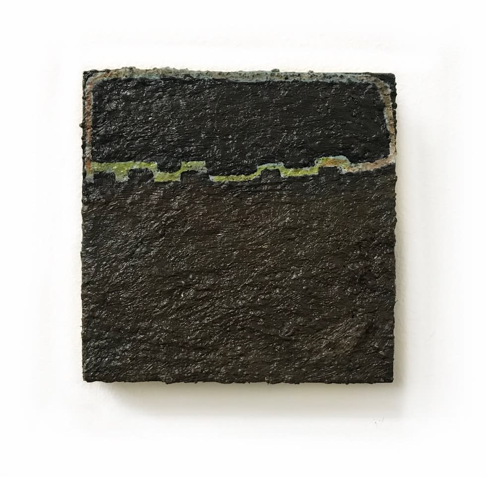 Gabriela Giroletti, Leaning Against the Wall, 2022