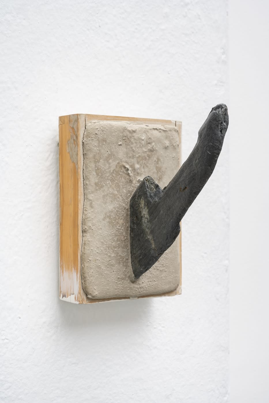 Mariana Mauricio, The Flesh and the Bone, 2021