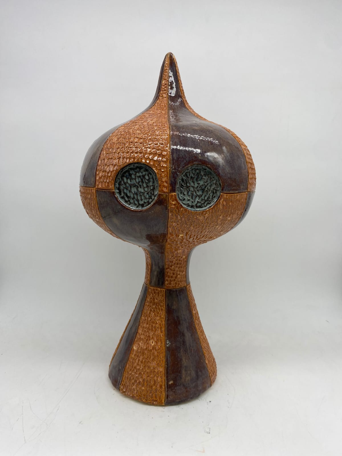 HELL'O, Icon #3, 2024