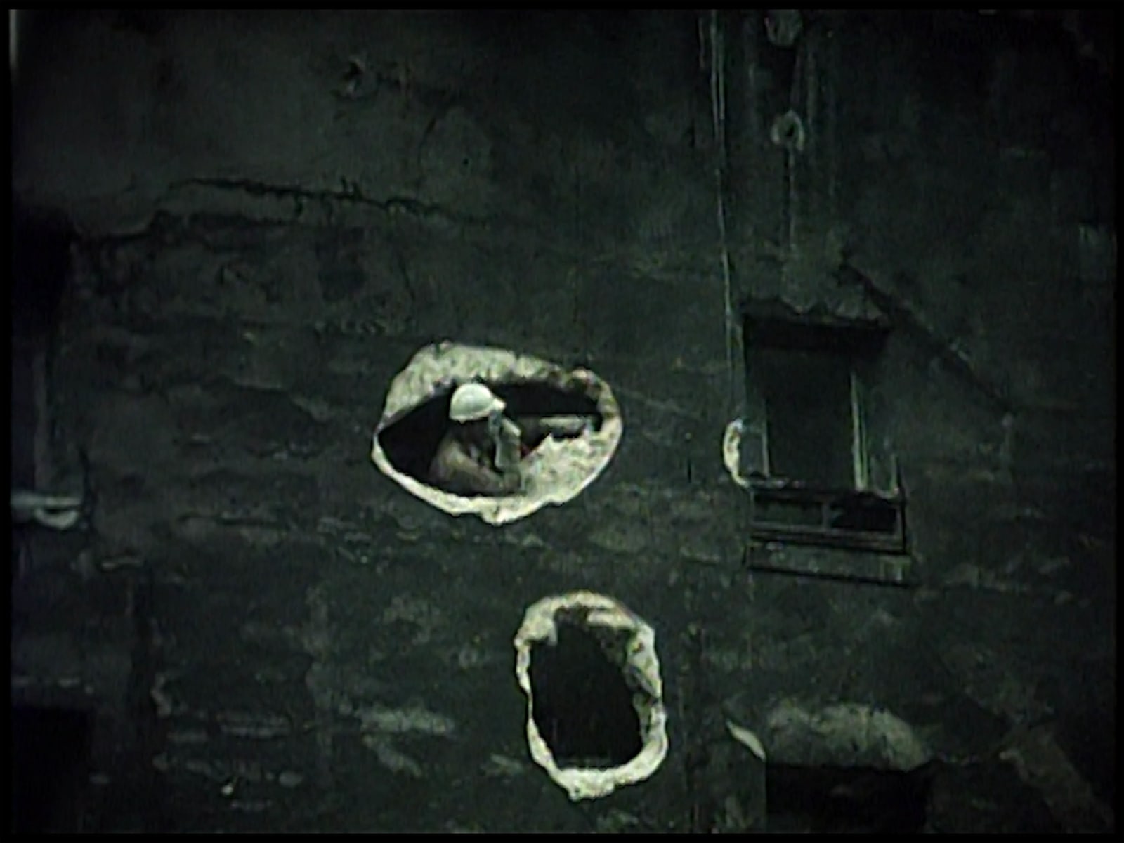 Gordon Matta-Clark, Conical Intersect, 1975