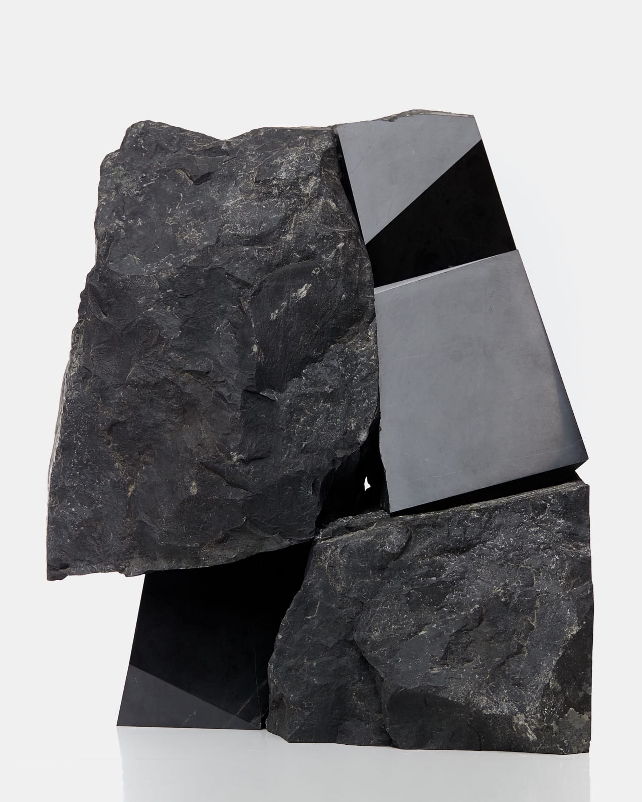 Chauncey Flay, Osterns Quarry Greywacke Bunker XXI, 2019