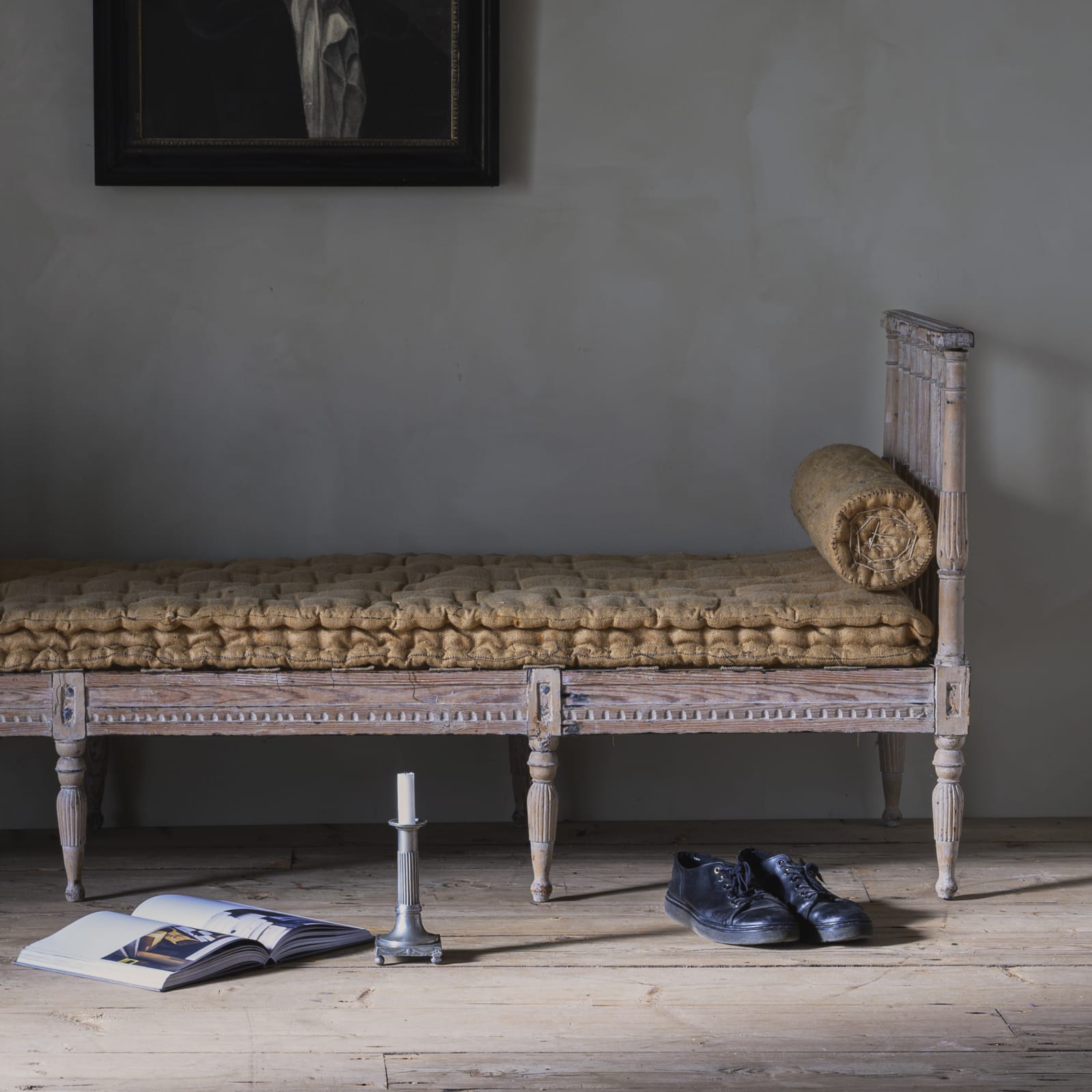 Gustavian Sofa / Bench,