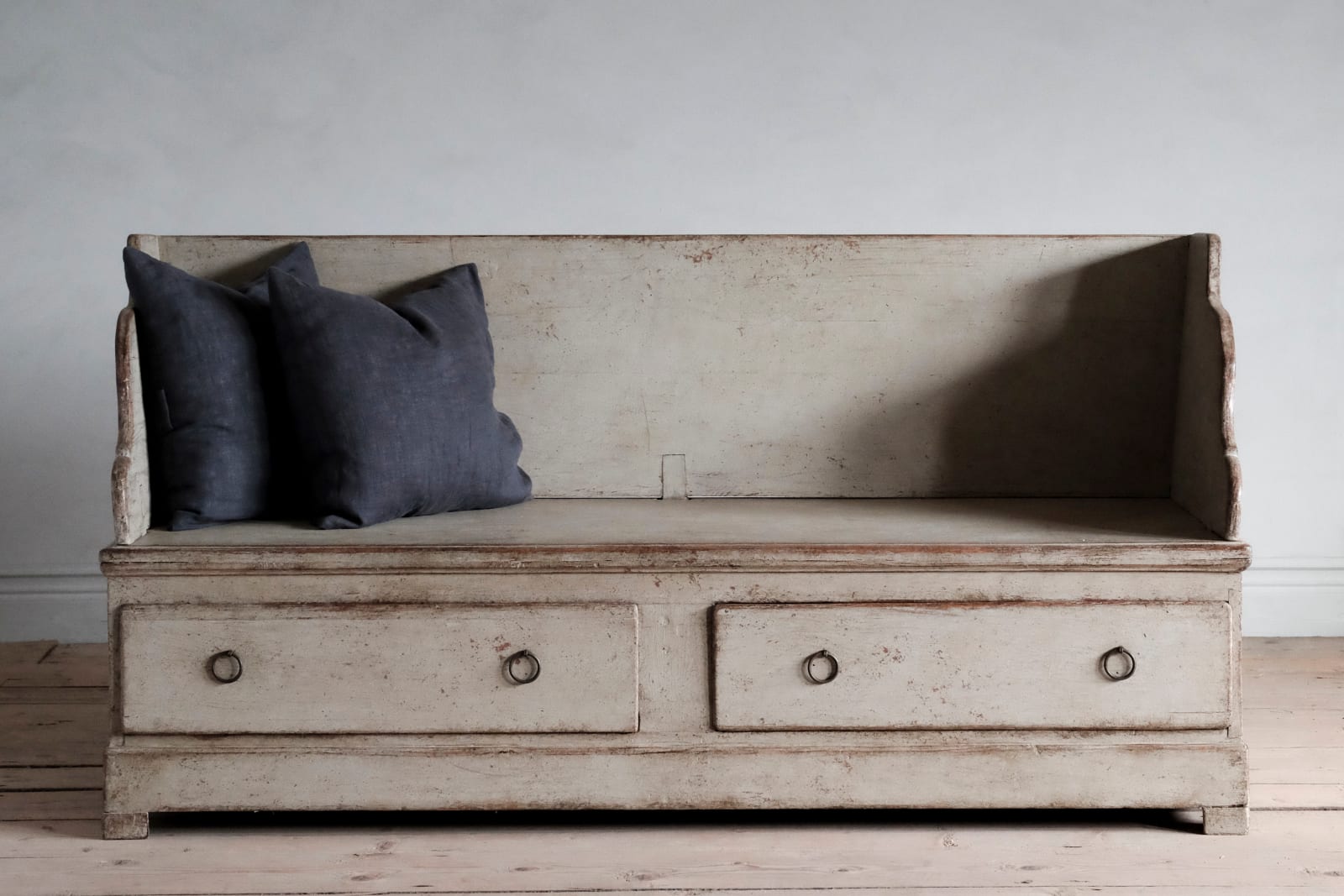Gustavian Sofa,