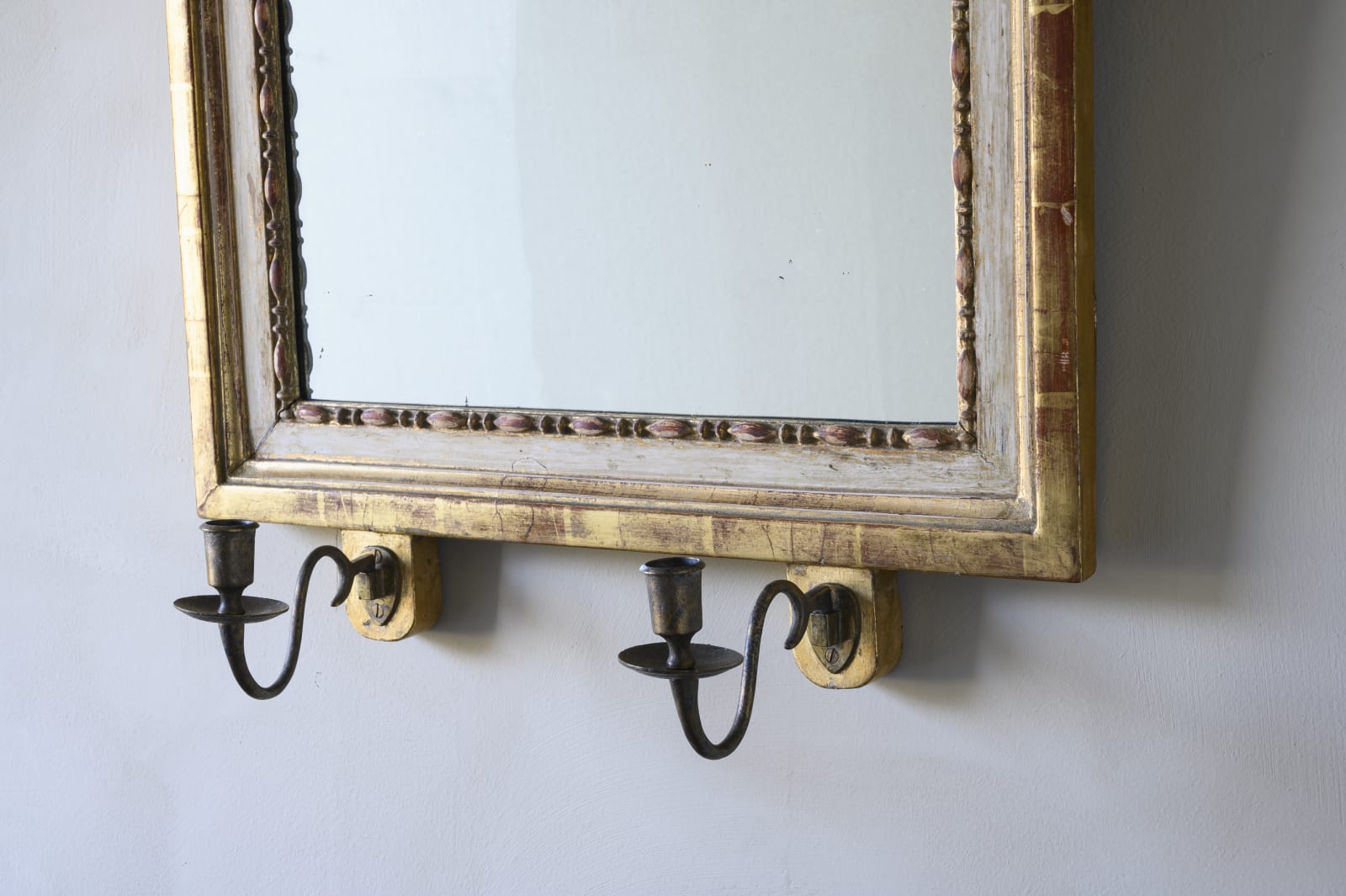Gustavian Mirror Scone,