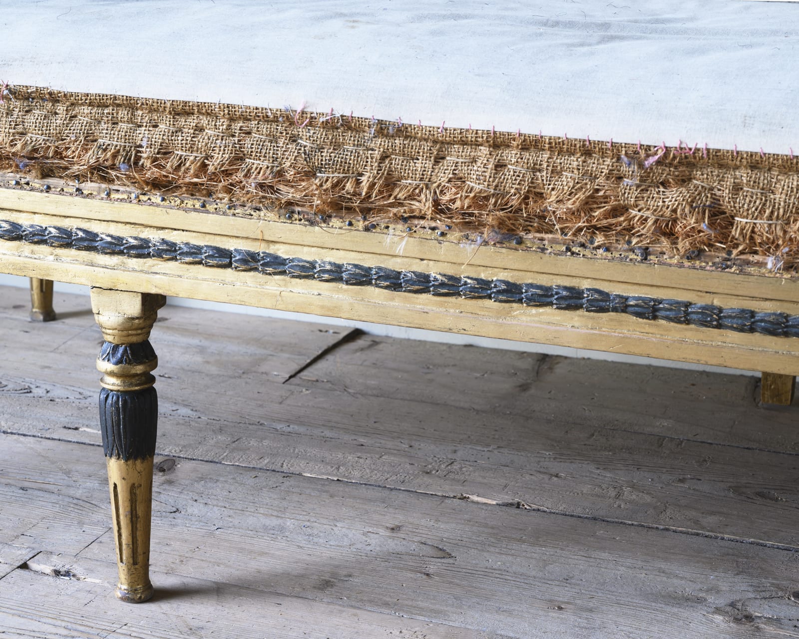 Gustavian Sofa,