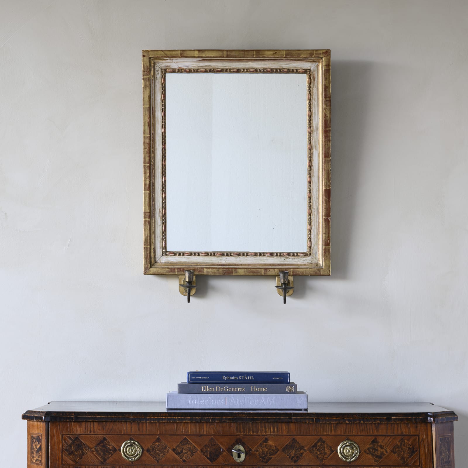 Gustavian Mirror Scone,