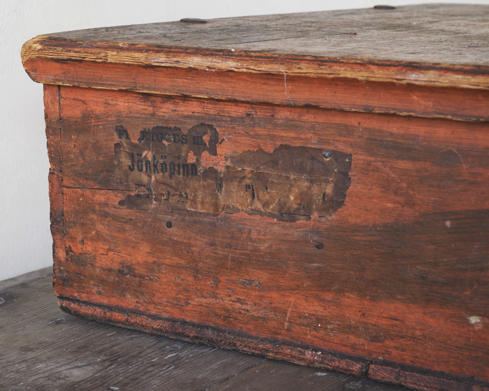 Table Top Box / Chest,